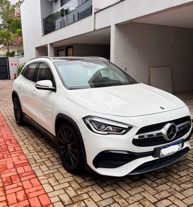 MERCEDES-BENZ GLA 200 1.3 GCI GASOLINA AMG LINE 7G-DCT MERCEDES-BENZ GLA 200 1.3 GCI GASOLINA AMG LINE 7G-DCT